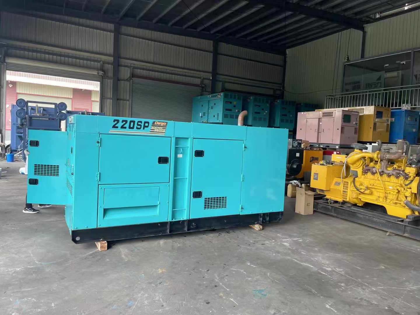 博野800kW 柴油发电机的输出电流波动范围是多少？
